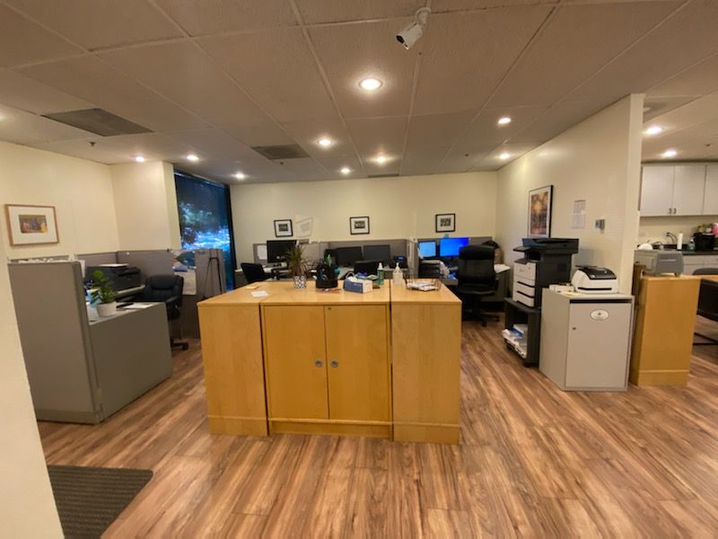 Ground floor office. Wood floors, Great lay-out. Several uses.